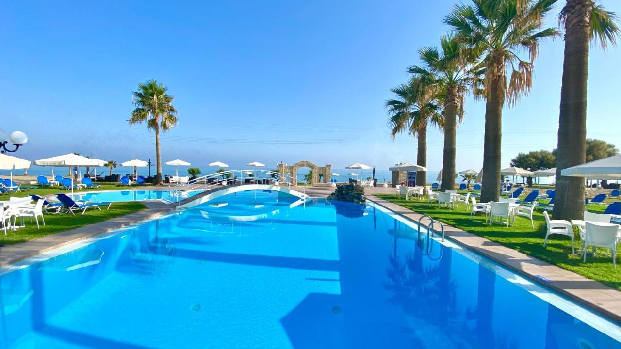 Mike Hotel & Apartments Maleme Buitenkant foto